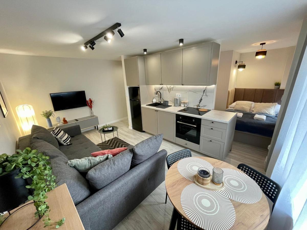 Piekny Przytulny Apartament - Blisko Akwenu Wodnego ラドム エクステリア 写真