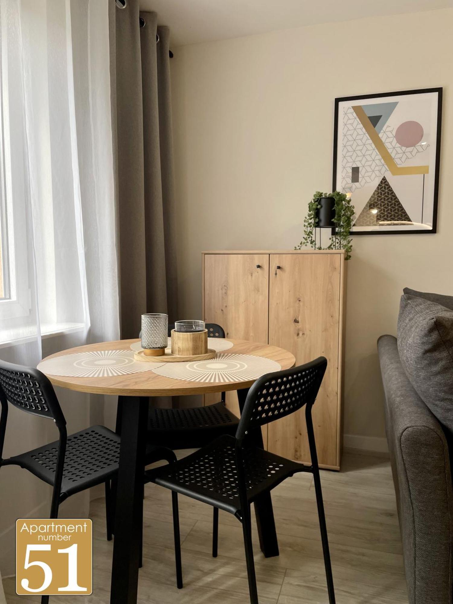 Piekny Przytulny Apartament - Blisko Akwenu Wodnego ラドム エクステリア 写真